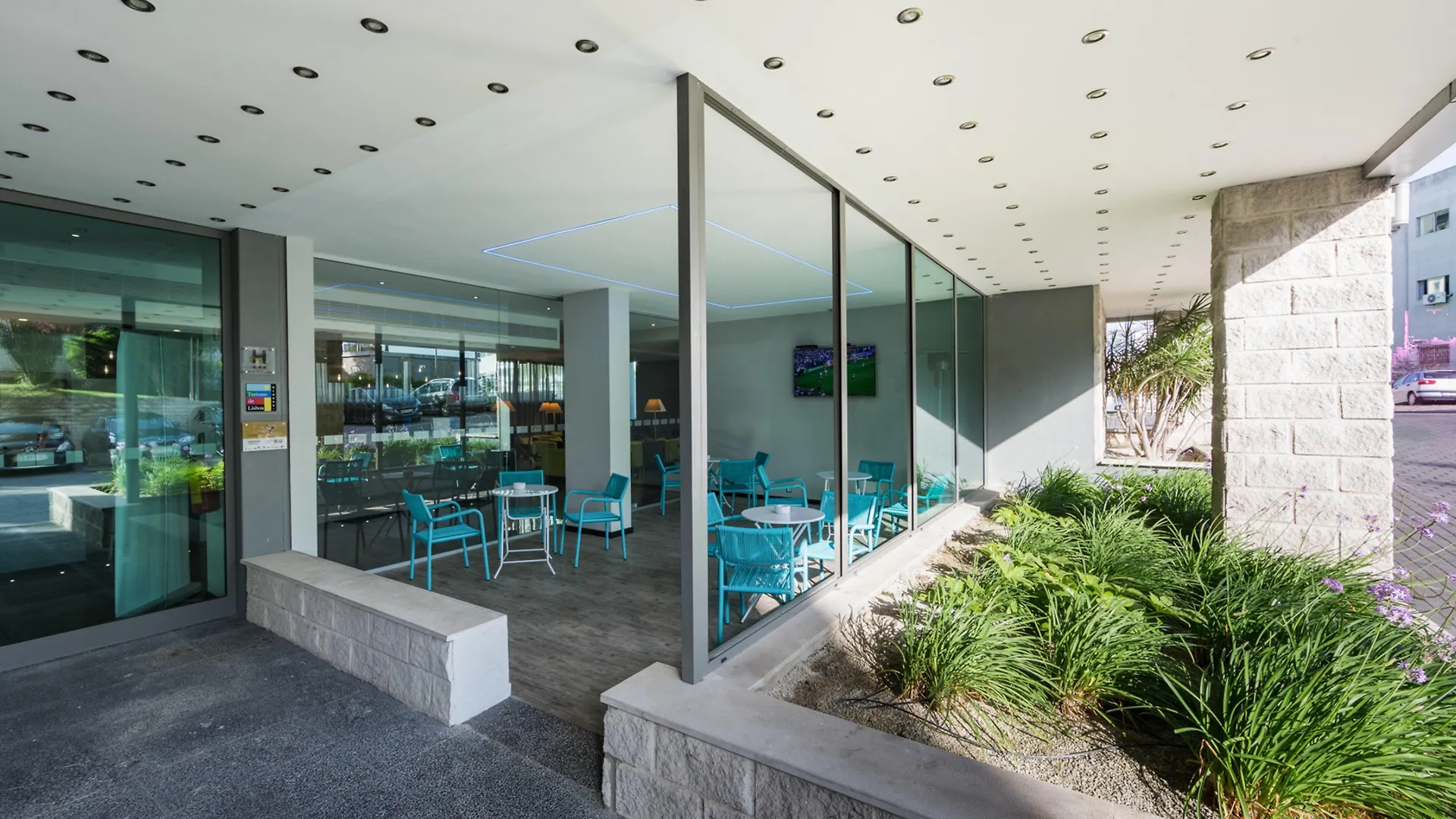 Hotel Holiday Inn Express Lisbon Airport By Ihg Portela