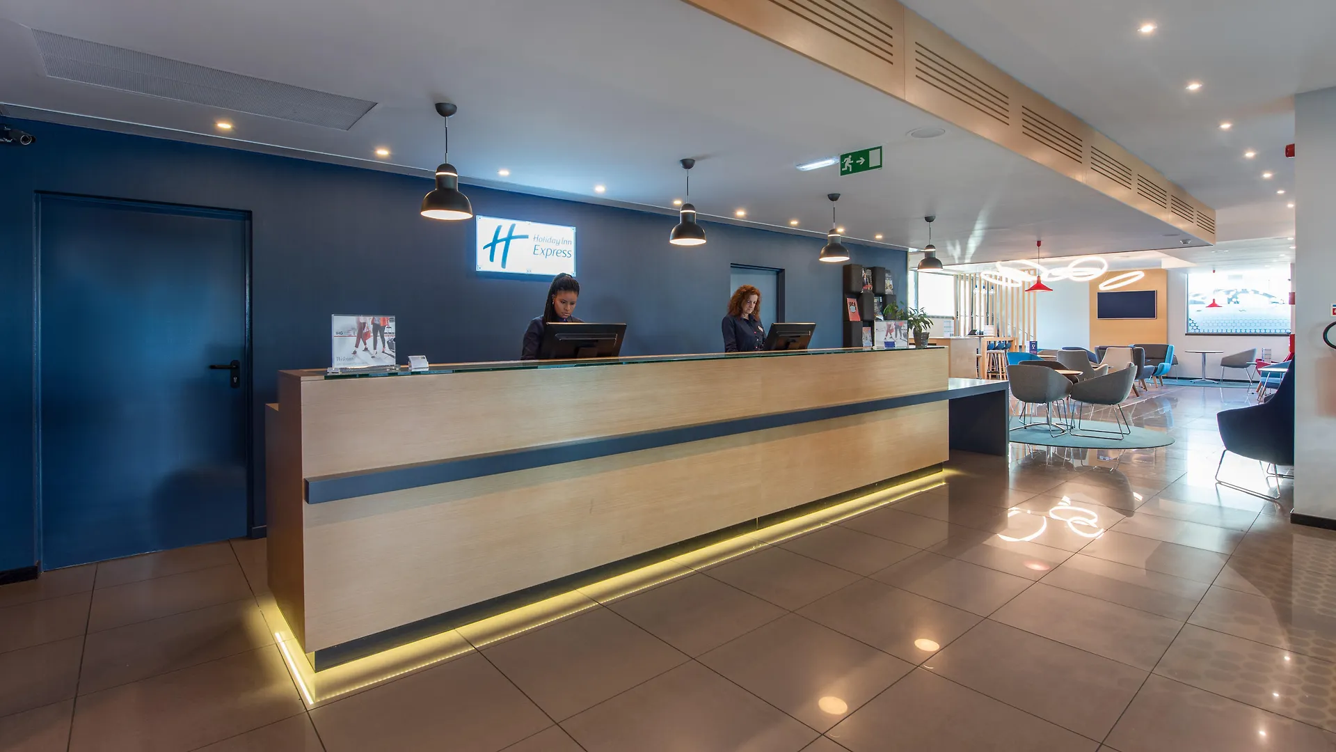 Hotel Holiday Inn Express Lisbon Airport By Ihg Portela
