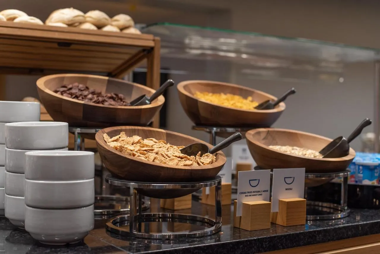 Holiday Inn Express Lisbon Airport By Ihg Portela