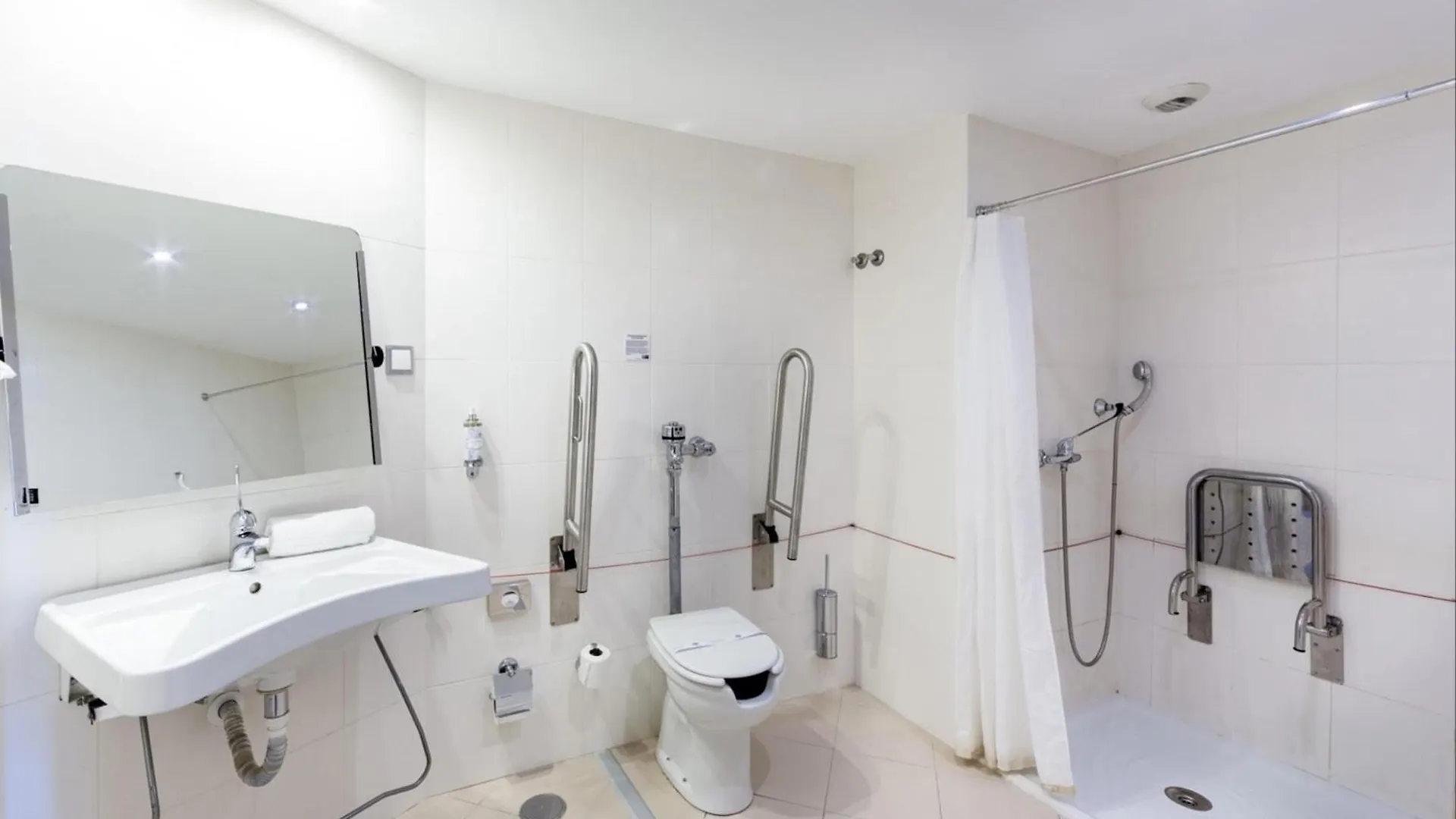 Holiday Inn Express Lisbon Airport By Ihg Portela  Portugalia