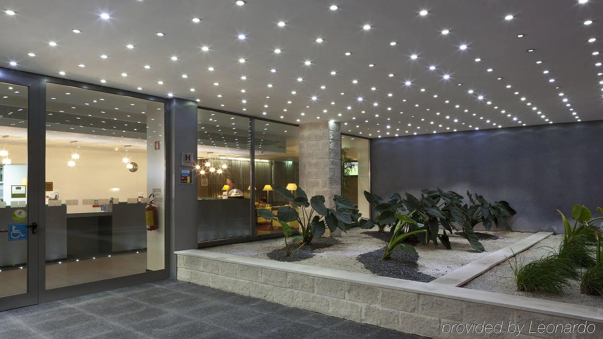 Holiday Inn Express Lisbon Airport, An Ihg Hotel