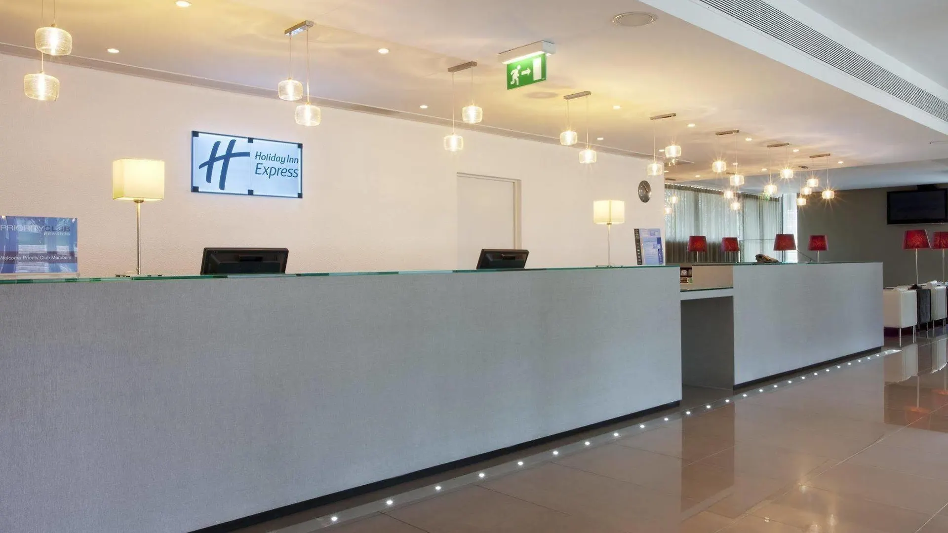 Holiday Inn Express Lisbon Airport By Ihg Portela